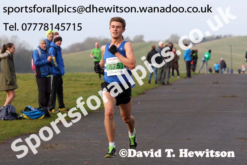 Under-17s and under-20s Heaton Harriers Memorial Road Race. Photo: David T. Hewitson/Sports for All Pics